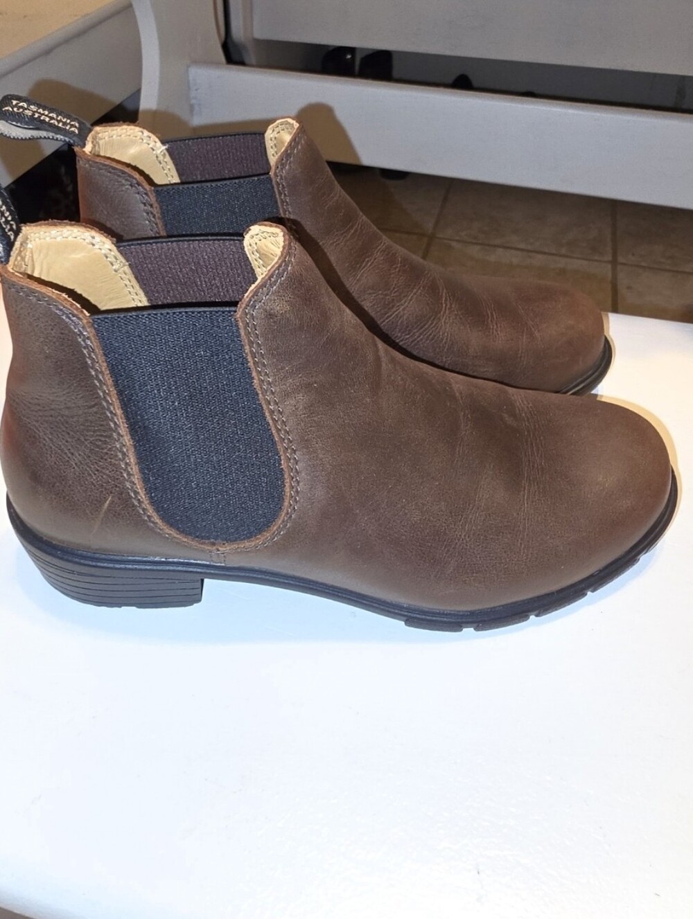 BLUNDTSTONE 'Chelsea' Tobacco Brown Ankle Boots Size 7US Excellent Pre-owned!